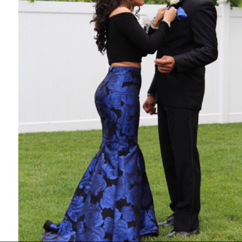 2-piece Mermaid Prom Dress